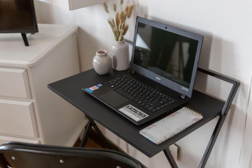Le Versaillais Gare/Chateau/Wifi/Netflix Versailles Luaran gambar